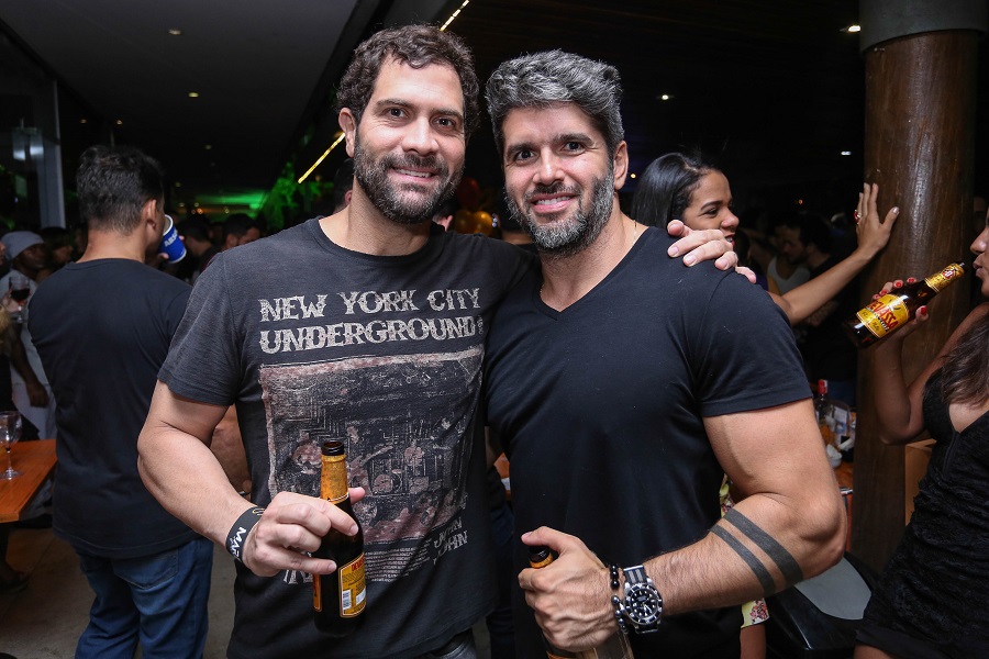  Leonardo Menezes e Marcelo Negromonte                